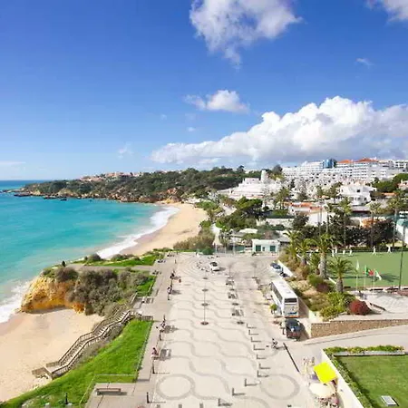 Aparthotel Muthu Clube Da Oura