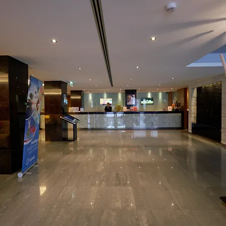 ムートゥ クラブ プライア ダ オーラ 4*