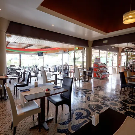 Muthu Clube Da Oura Lejlighedshotel 4*
