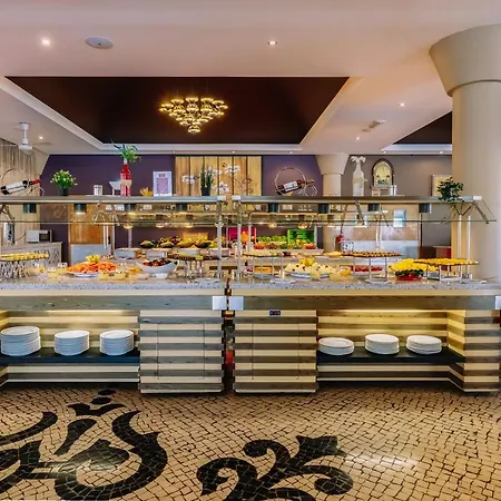 普拉亚达大浦穆瑟克鲁贝度假村 公寓式酒店 阿尔布费拉