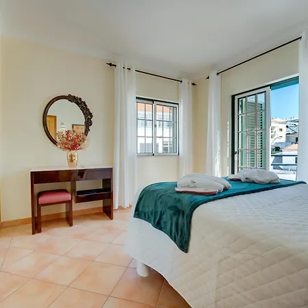 Muthu Clube Da Oura Lejlighedshotel 4*