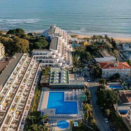 Muthu Clube Da Oura 4*