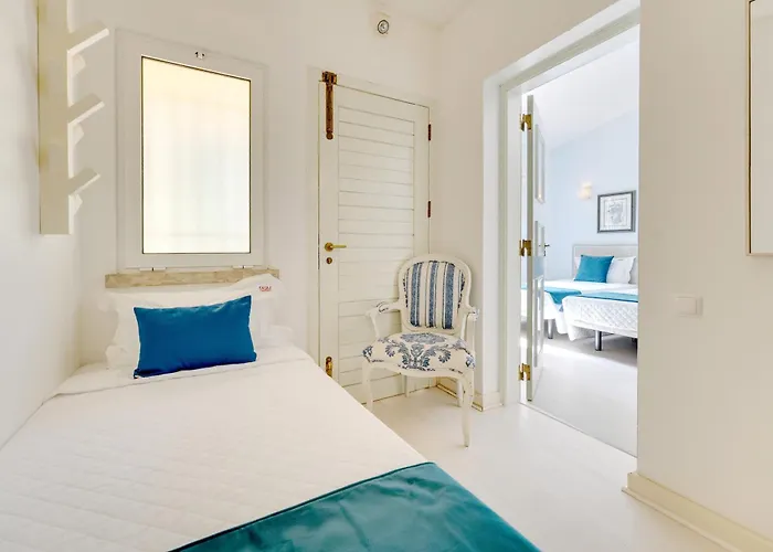 Muthu Clube Da Oura Aparthotel 4*