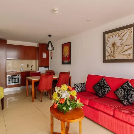Muthu Clube Da Oura Apartmanhotel