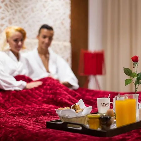 Aparthotel Muthu Clube Da Oura