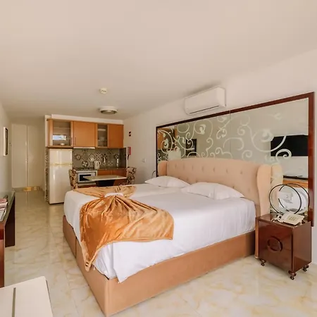 Muthu Clube Da Oura Aparthotel Albufeira