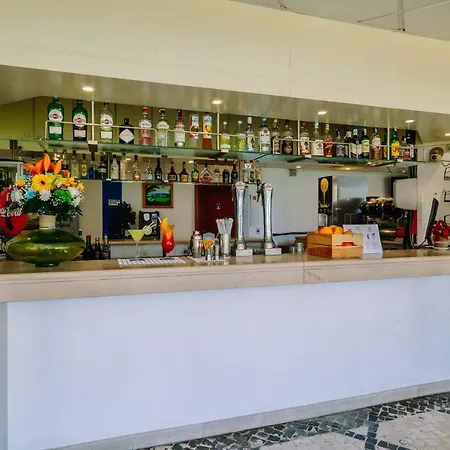 Muthu Clube Da Oura Aparthotel